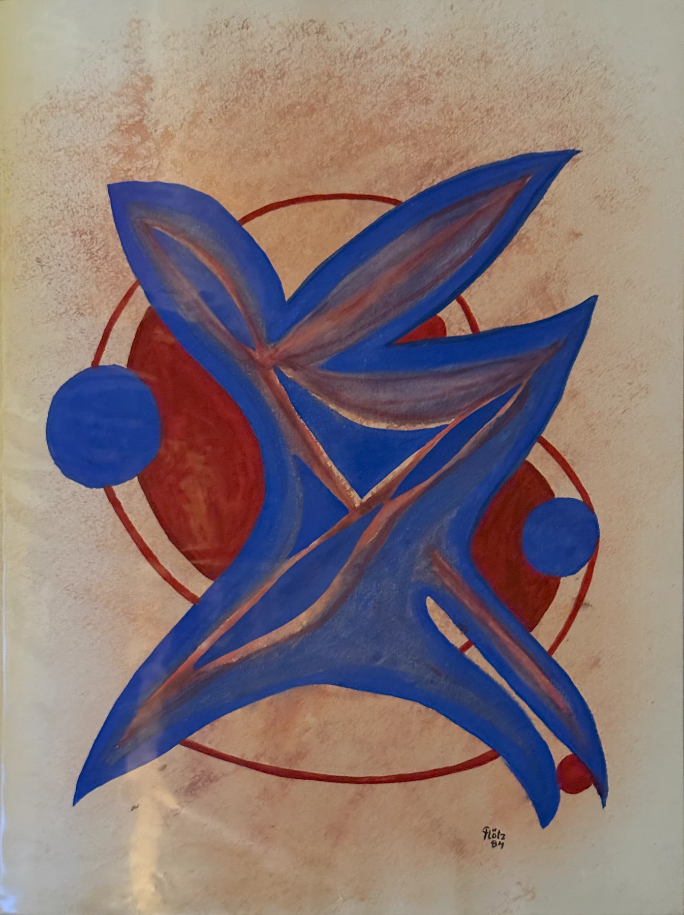 Blaue Kanten wenden sich über einem roten Kreis. Zwei blaue Scheiben setzen Ruhepunkte zwischen die Spitzen.